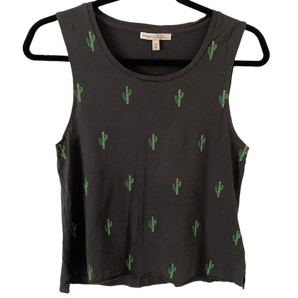 Express One Eleven Cacti Sleeveless Tank Top - Picture 1 of 7